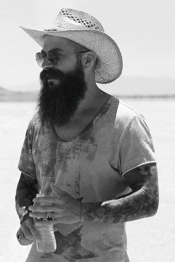 Edward Aninaru